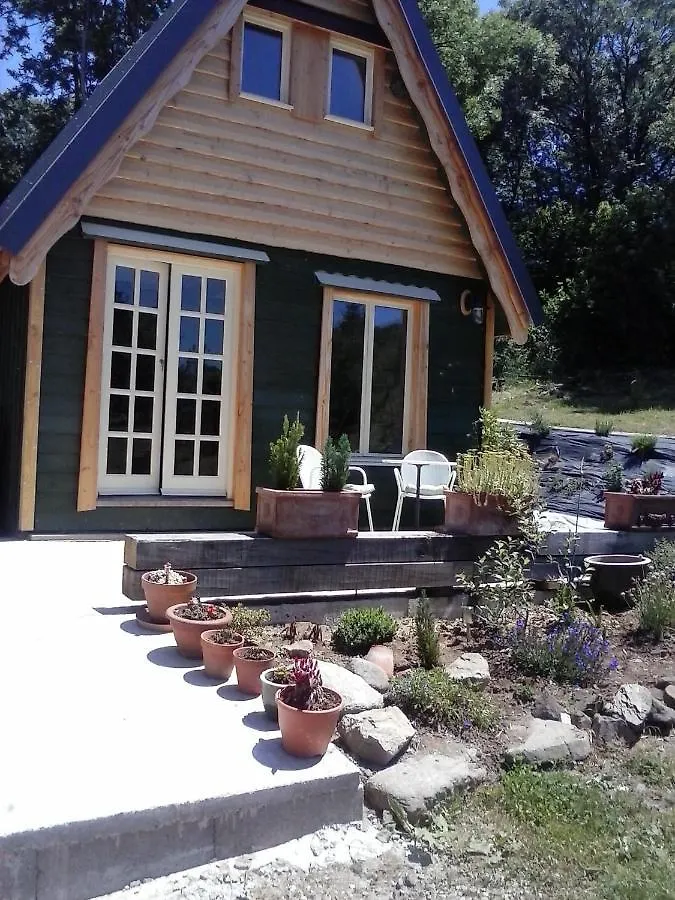 Chalet Willowtree Cottage Aveze